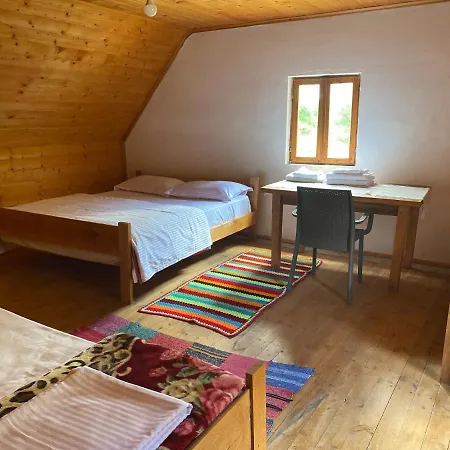 Guest house Bujtina Leke Gerla
