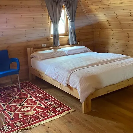 Bujtina Leke Gerla Guest house *